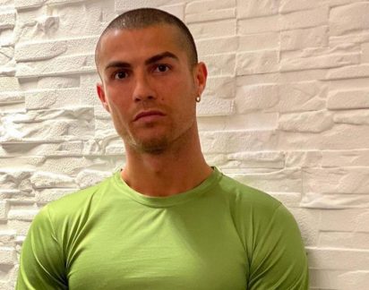 Cristiano Ronaldo tem marquise ilegal no novo apartamento de luxo. Arquiteto alega desrespeito