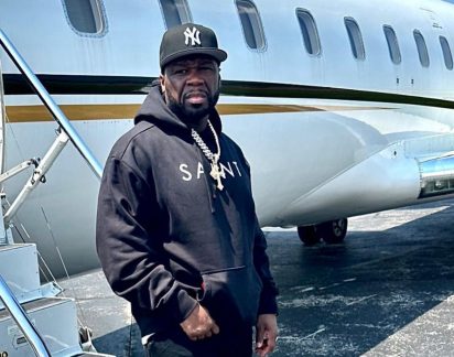 50 Cent: Cantor atira microfone e deixa fã a sangrar em concerto